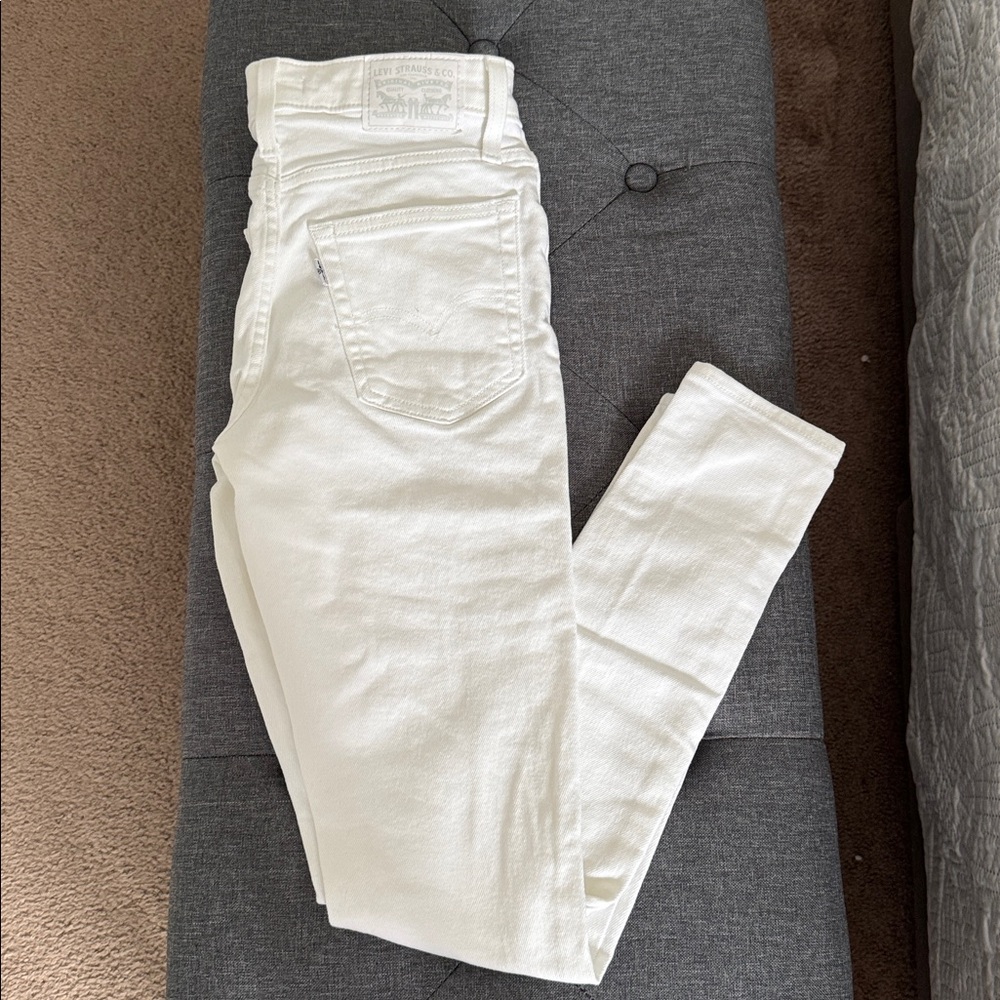 Levi's Women's 721 white  High Rise Skinny Jeans  W25 L30! Like new
